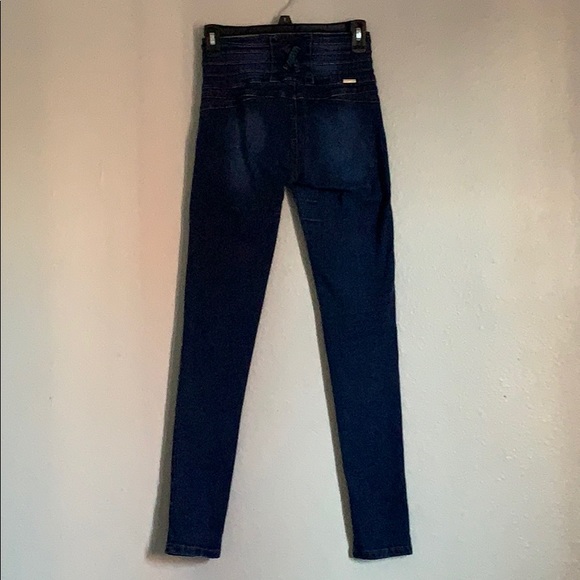 Blue hight-waisted jeans - Picture 2 of 2